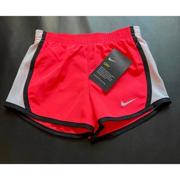 NWT Nike Athletic Set Girls Size 4 - Picture 3 of 3